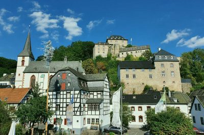Foto Unterkunftsort Blankenheim mit Gildehaus und Burg