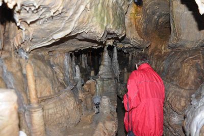 Foto Rundgang in der Bing Tropfsteinhöhle