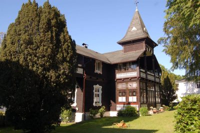 Foto Beispiel für die Vielfalt der Bäderarchitektur in Binz